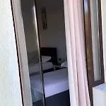 Quiet Room, Close To Airport *