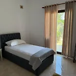Quiet Room, Close To Airport