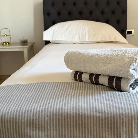 Quiet Room, Close To Airport *