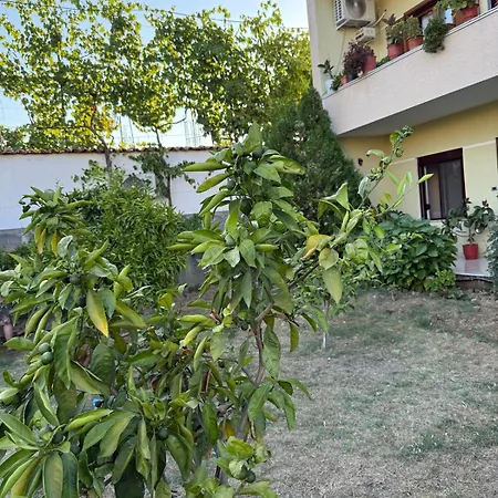 Villa Quiet Room, Close To Airport *