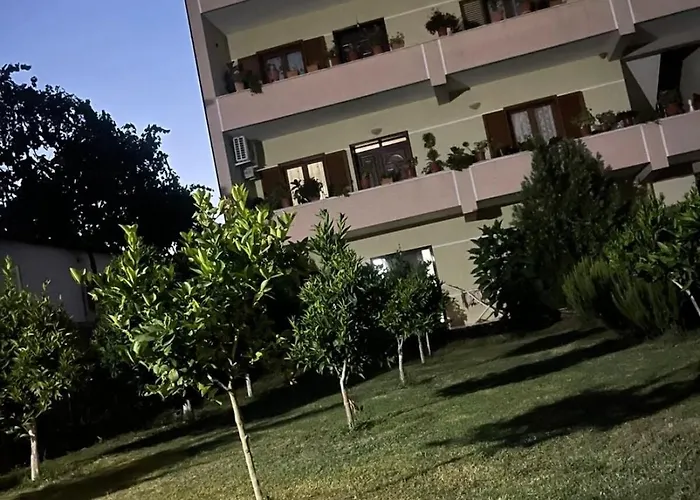 Quiet Room, Close To Airport *