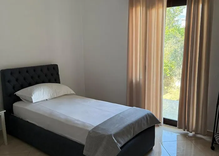 Quiet Room, Close To Airport